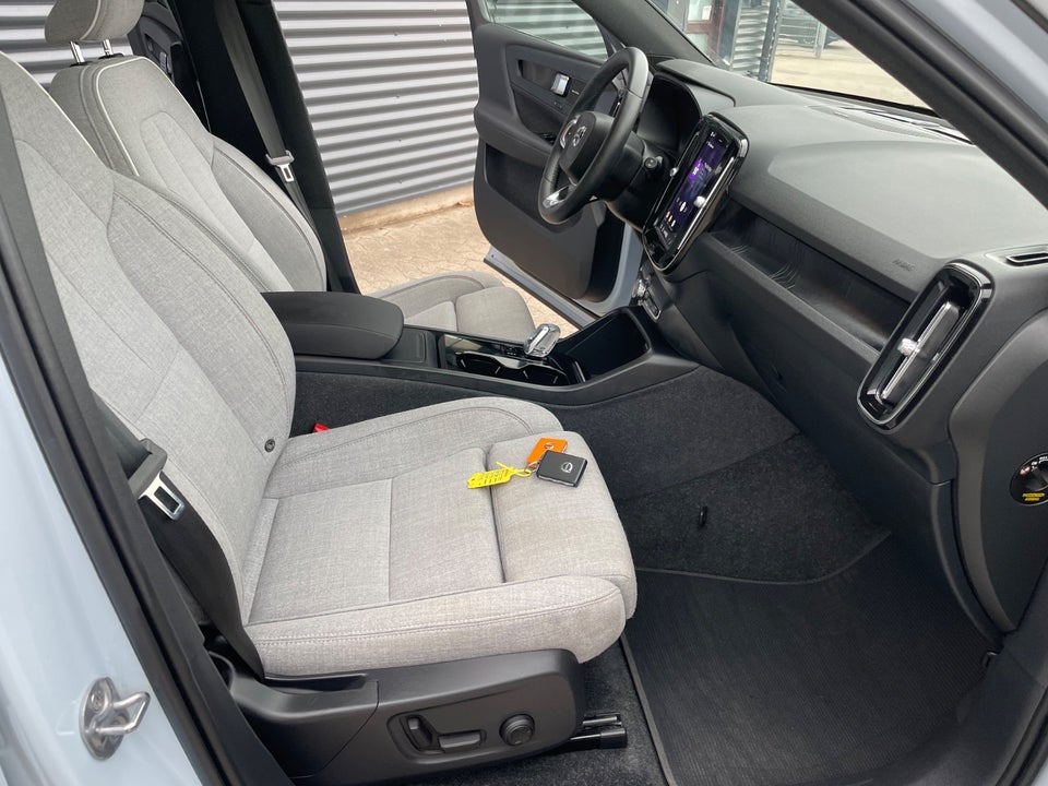 Volvo XC40 ReCharge Twin Ultimate 5d
