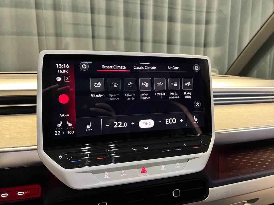 VW ID.Buzz 77 Pro SWB 5d