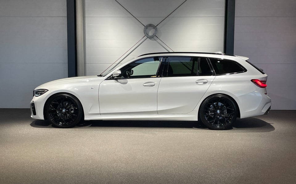 BMW 320d 2,0 Touring M-Sport aut. 5d