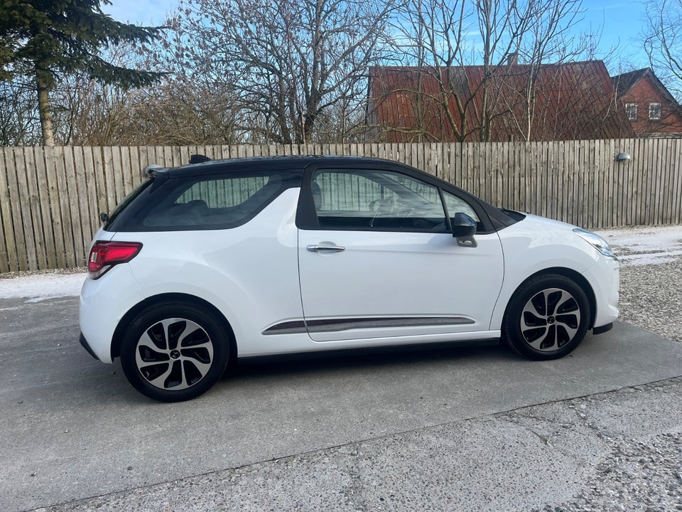 DS DS 3 1,6 BlueHDi 100 Style 3d