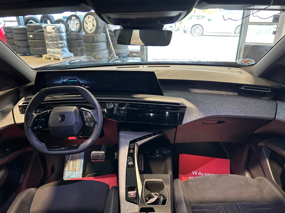 Peugeot e-5008 77 GT Pack 7prs 5d