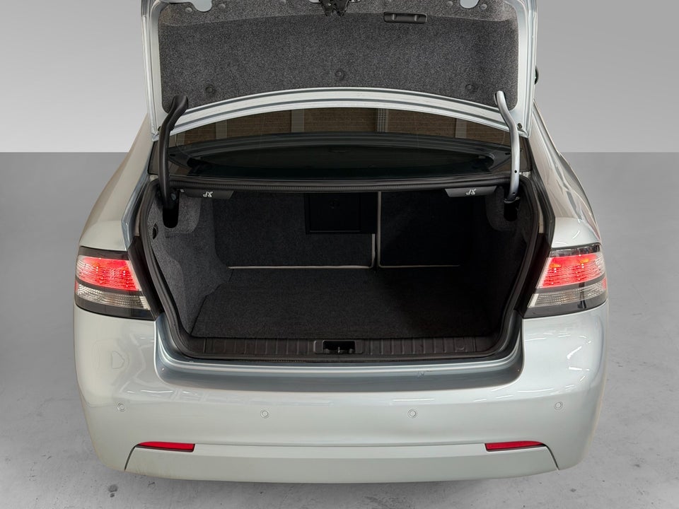 Saab 9-3 2,0 t Linear Sport Sedan aut. 4d