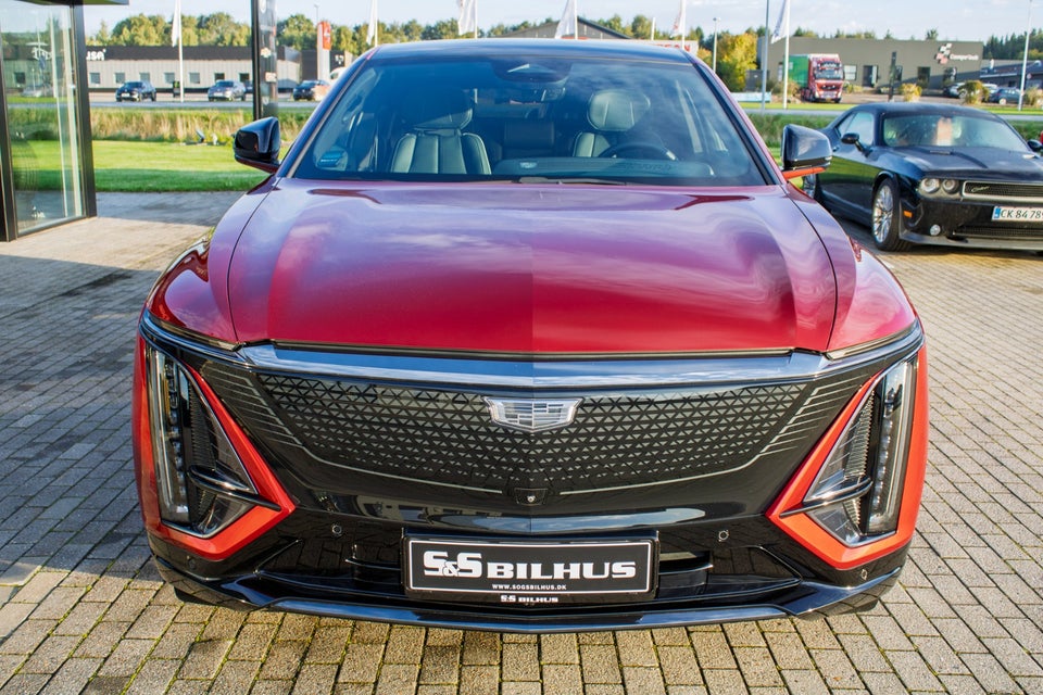 Cadillac Lyriq 600 E4 Sport AWD 5d