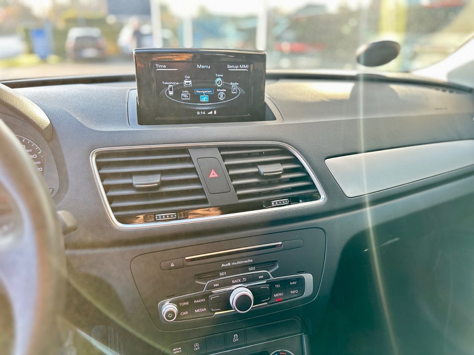 Audi Q3 1,4 TFSi 150 Sport S-tr. 5d