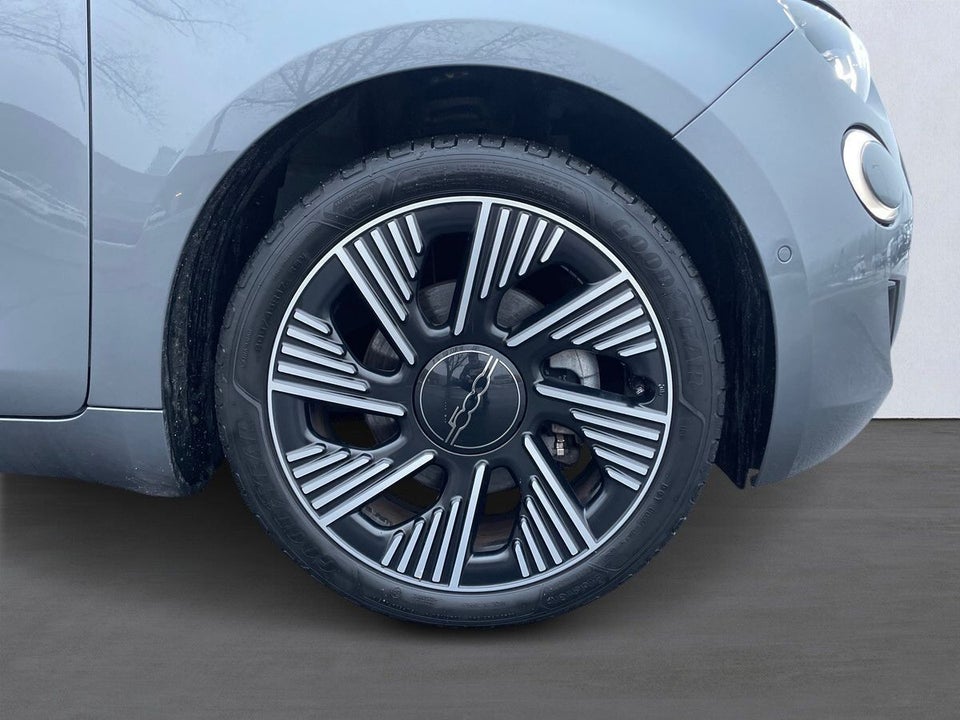 Fiat 500e 42 la Prima Cabrio 2d