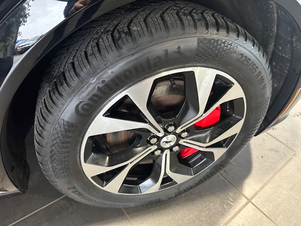 Ford Mustang Mach-E 98 Extended Range AWD 5d