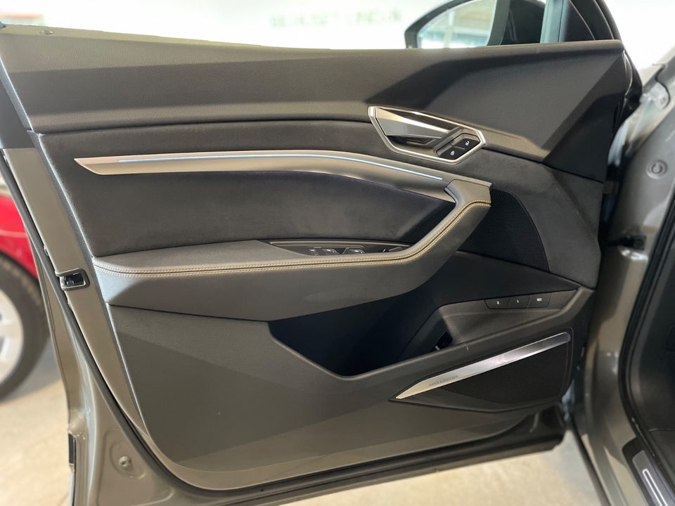 Audi e-tron 55 Black Edition S-line Sportback quattro 5d