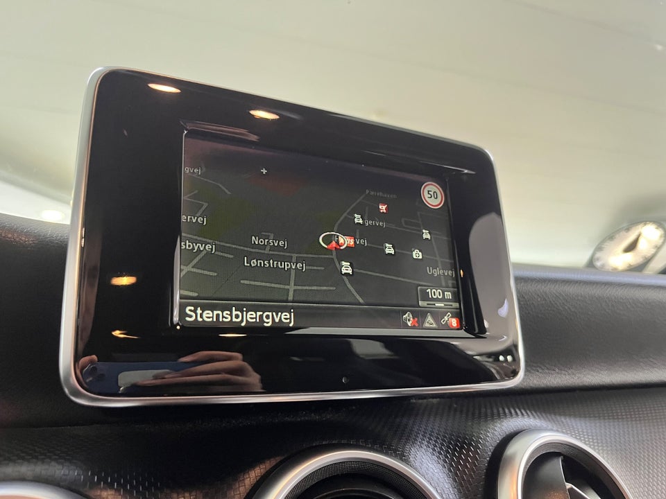 Mercedes A180 1,5 CDi Urban 5d