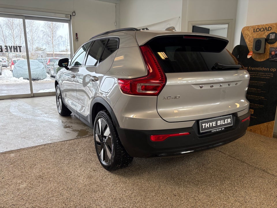 Volvo XC40 ReCharge Extended Range Core 5d