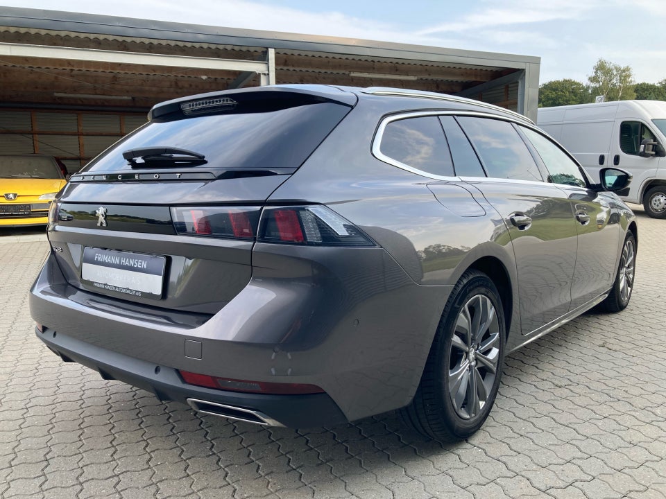 Peugeot 508 1,5 BlueHDi 130 Allure SW 5d