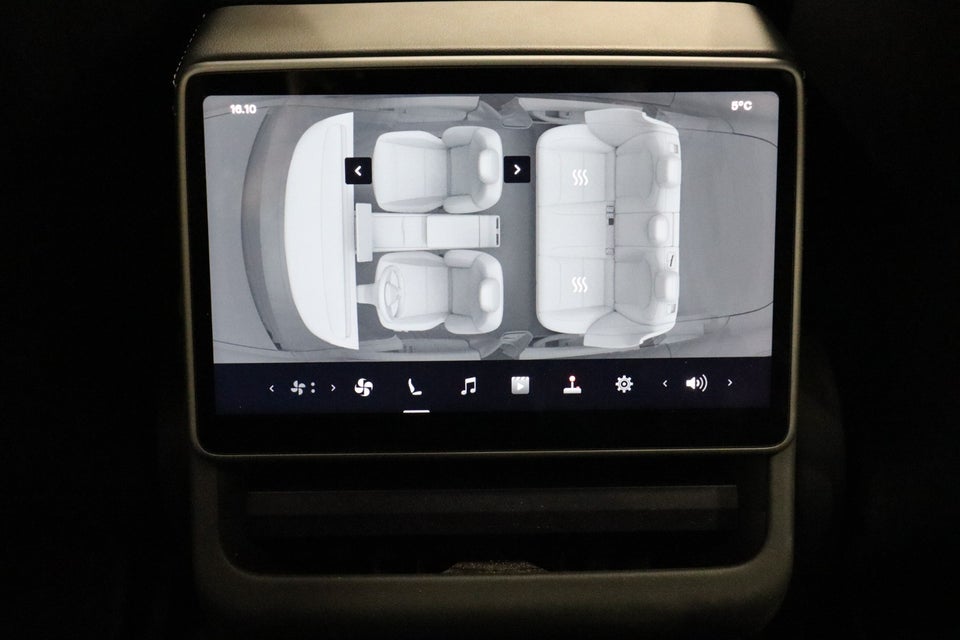 Tesla Model 3 RWD 4d