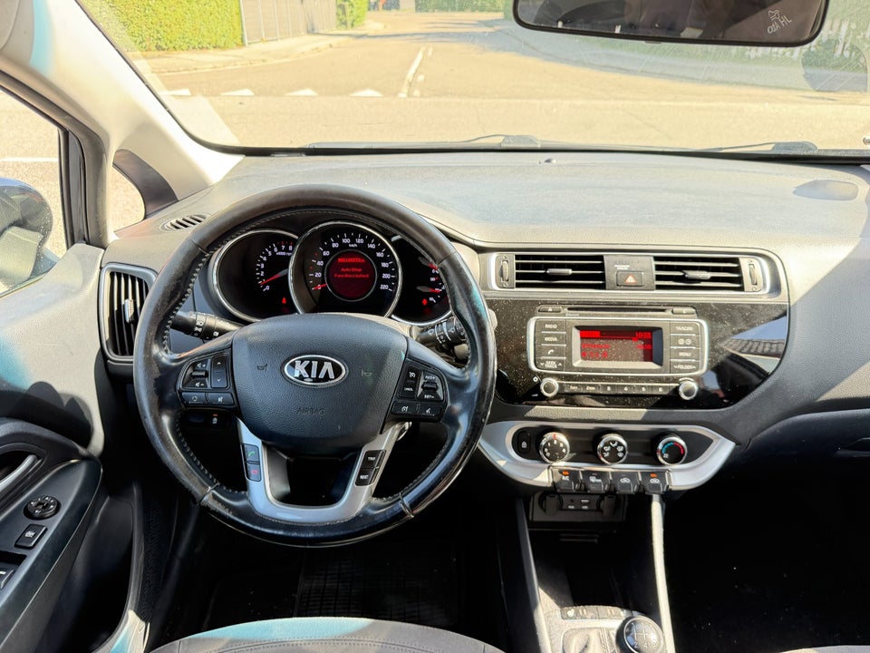 Kia Rio 1,2 CVVT Intro Edition 5d