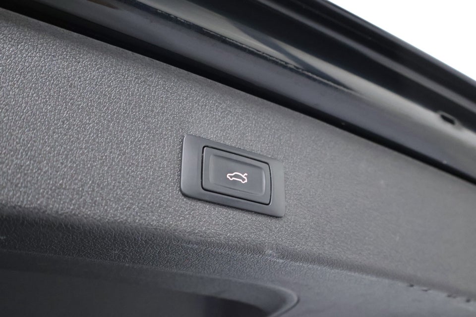 Audi Q5 3,0 TDi 245 S-line quattro S-tr. 5d