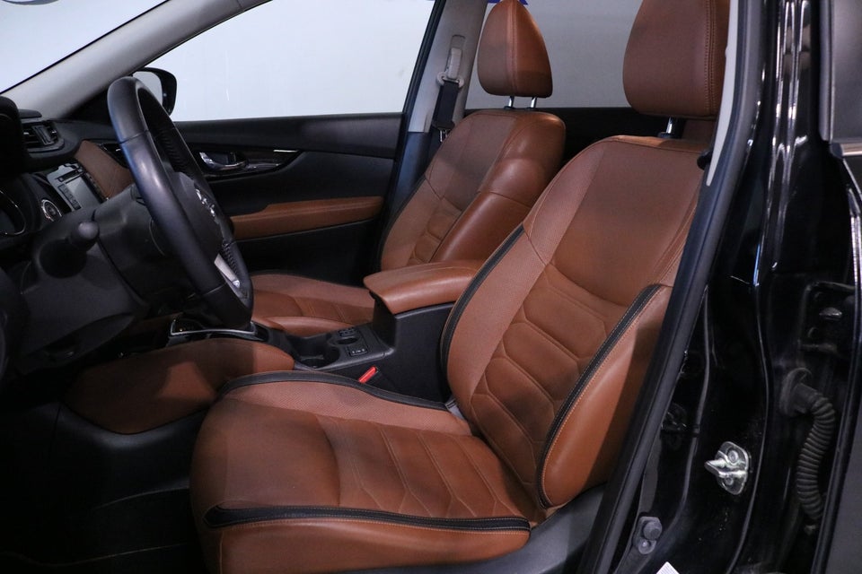 Nissan X-Trail 1,6 dCi 130 Tekna X-tr. 7prs 5d