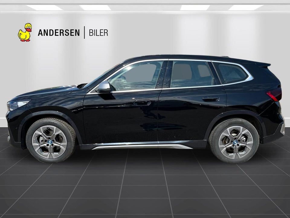 BMW iX1 eDrive20 X-Line 5d