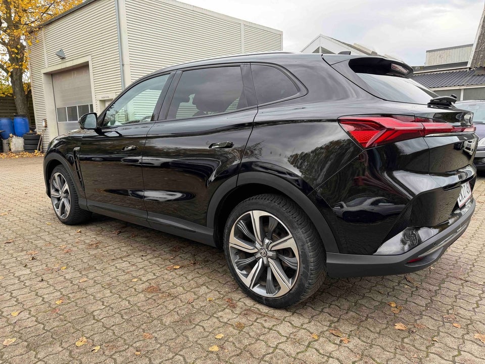 MG Marvel R Luxury 5d