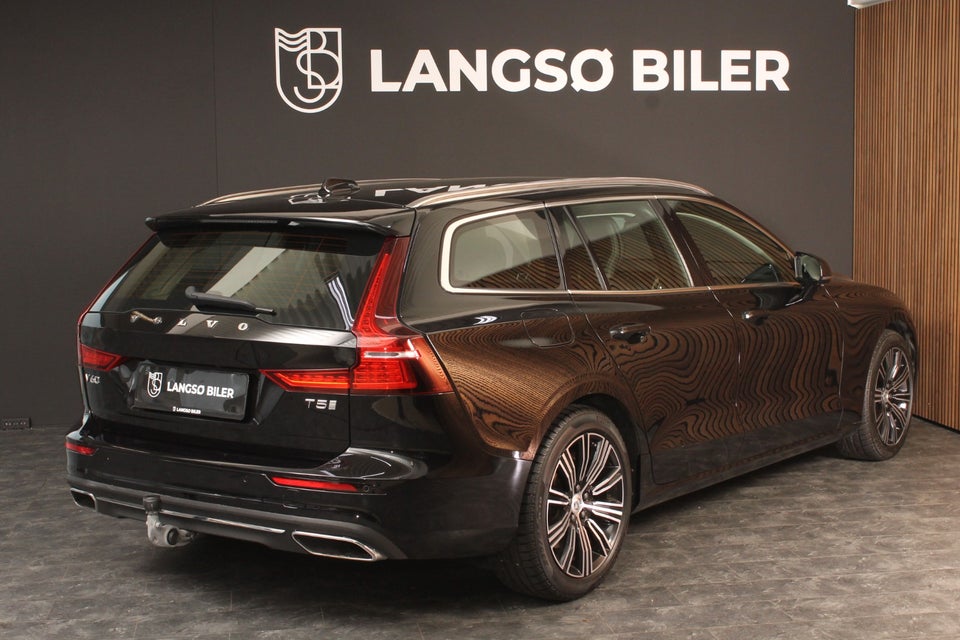 Volvo V60 2,0 T5 250 Inscription aut. 5d