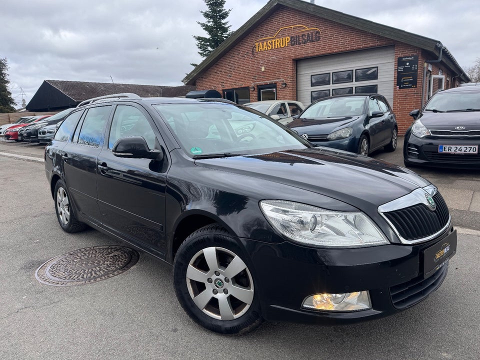 Skoda Octavia 1,4 TSi 122 Ambiente Combi 5d