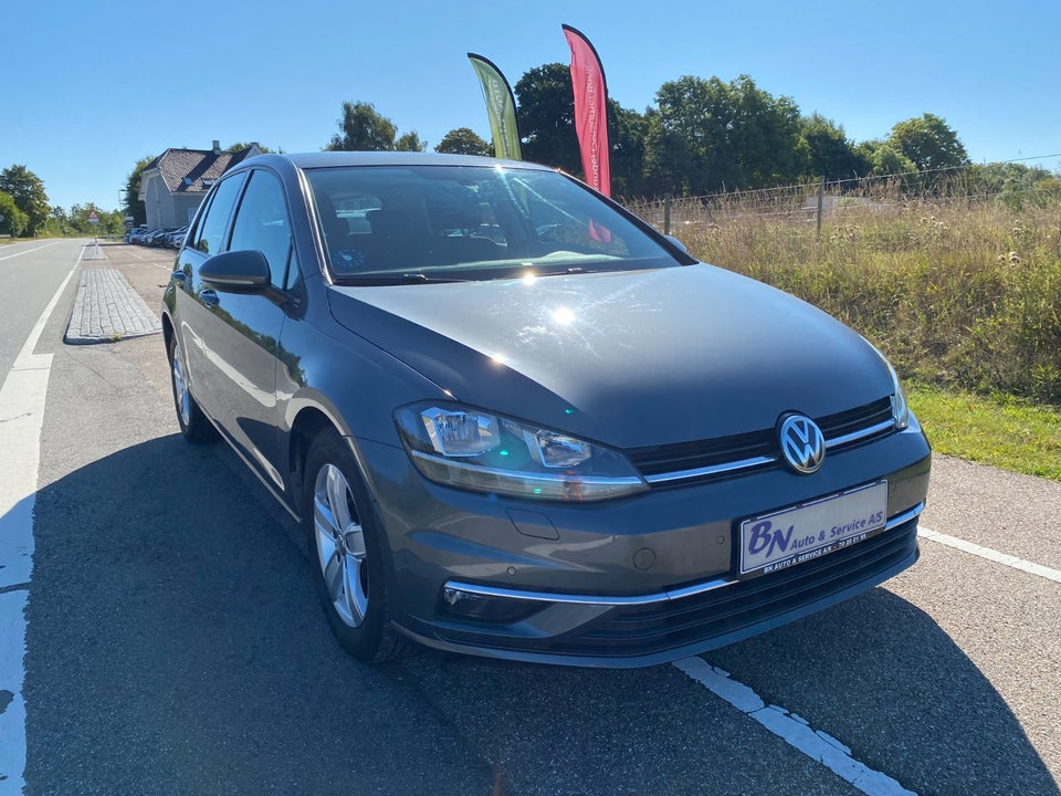 VW Golf VII 2,0 TDi 150 Comfortline DSG 5d