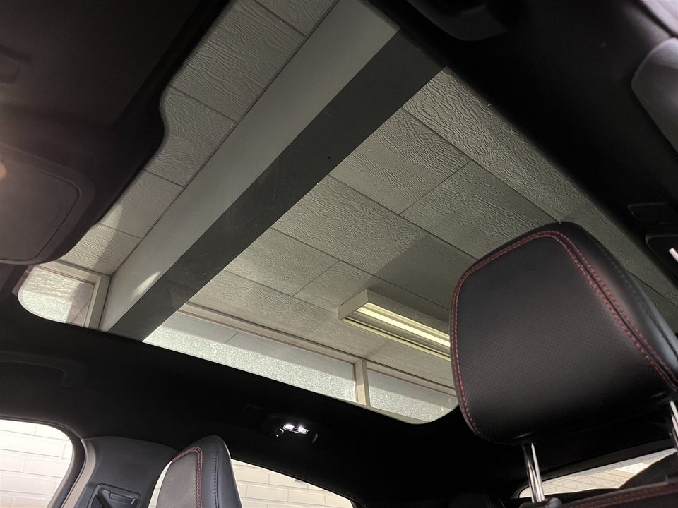 Ford Mustang Mach-E 88 Extended Range AWD 5d