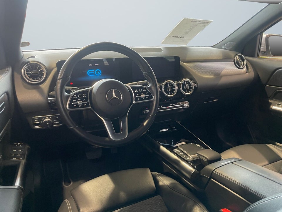 Mercedes EQA300 Progressive 4Matic 5d