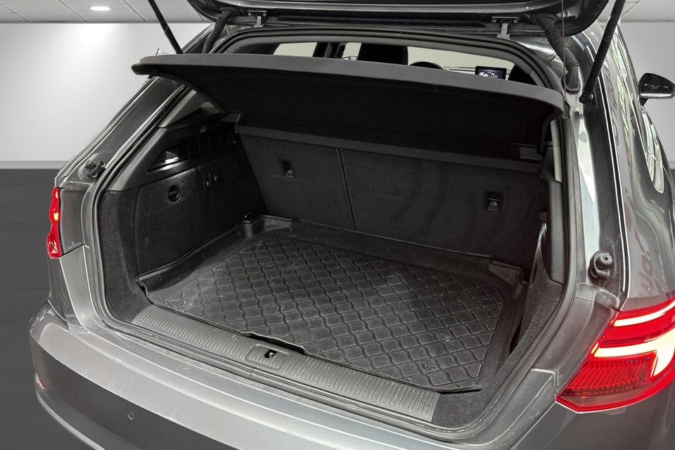 Audi A3 40 TFSi Sport Limited Sportback quattro S-tr. 5d