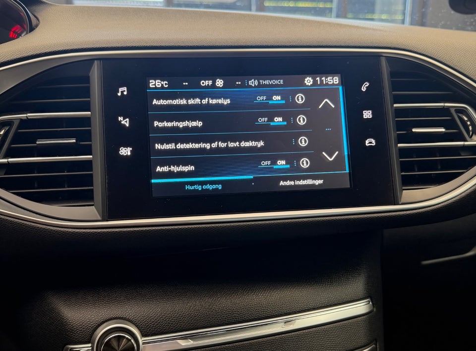 Peugeot 308 1,2 e-THP 130 GT Line SW EAT6 5d