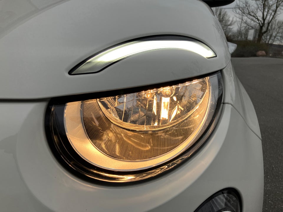 Fiat 500e 42 Icon Cabrio 2d