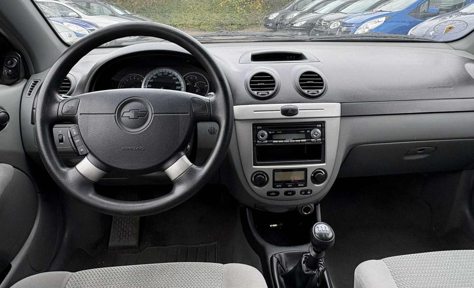 Chevrolet Lacetti 1,6 Classic 5d