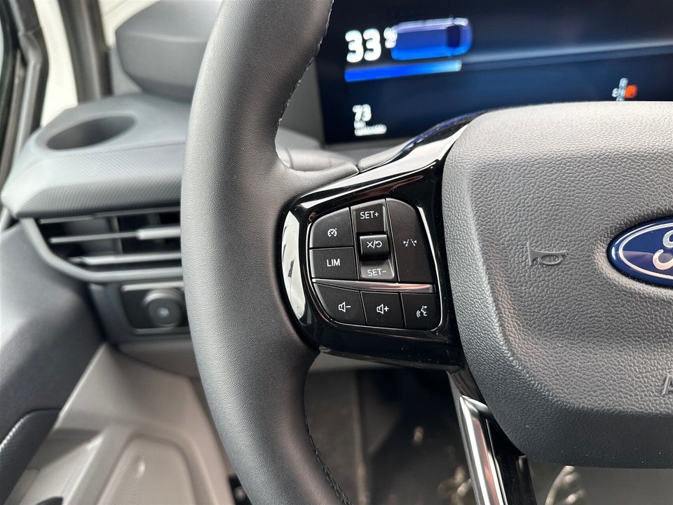 Ford E-Transit Custom 320S 64 Trend