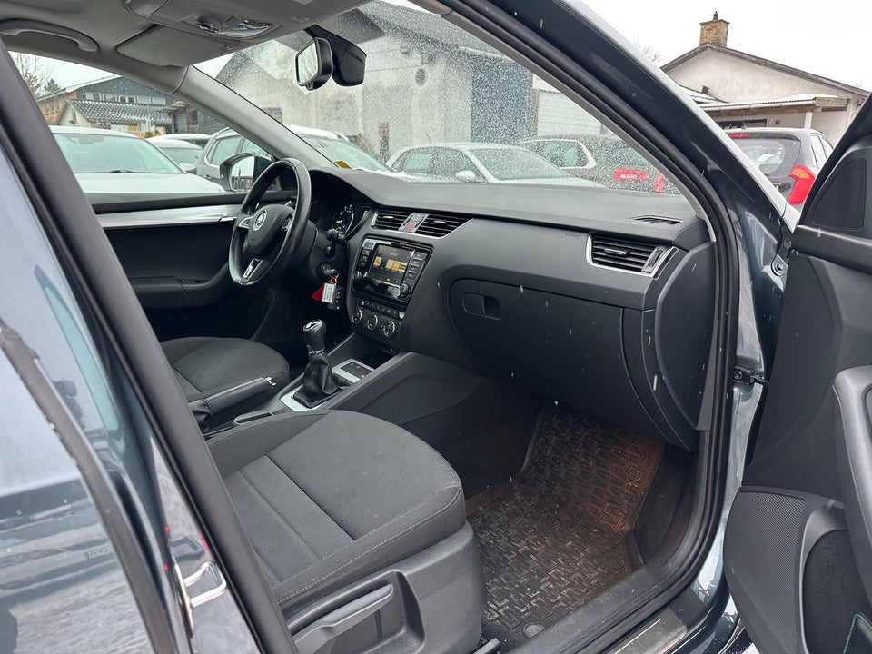 Skoda Octavia 1,8 TSi 180 Style 5d