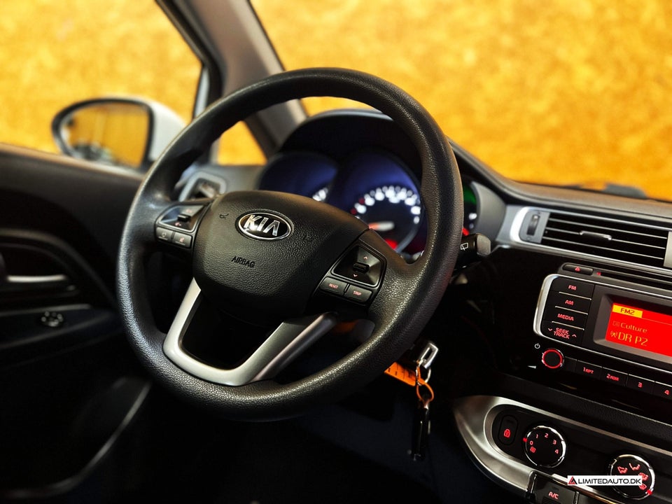 Kia Rio 1,2 CVVT Style+ 5d