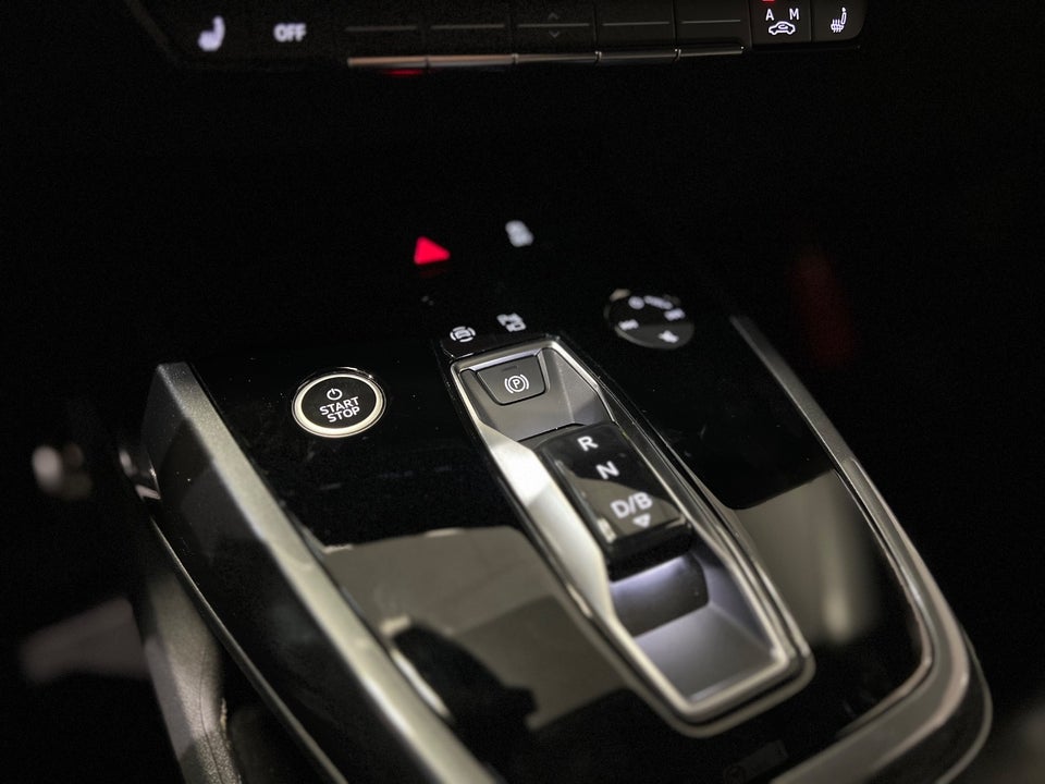 Audi Q4 e-tron 45 S-line 5d