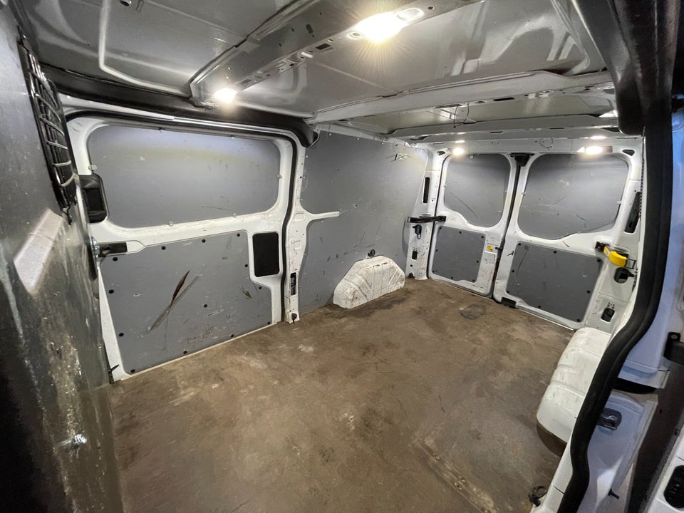 Ford Transit Custom 300 L2 2,0 TDCi 130 Trend