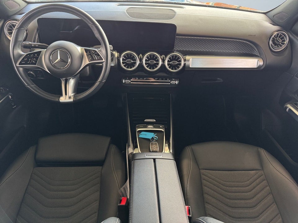 Mercedes EQB250+ Progressive 5d