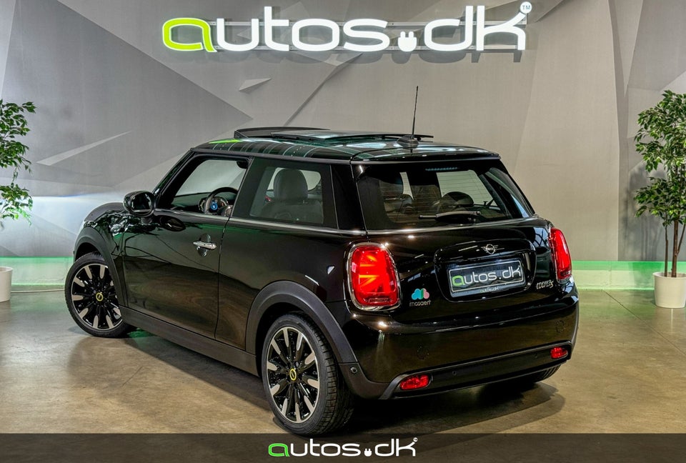 MINI Cooper SE Maximise 3d