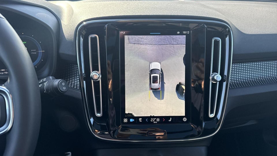 Volvo XC40 P8 ReCharge Twin Pro 5d