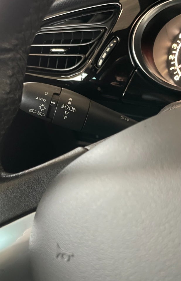 Citroën DS3 1,2 VTi 82 Style Cabrio 2d