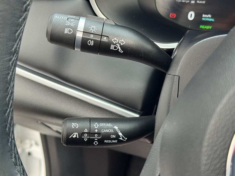 MG Marvel R Performance 5d