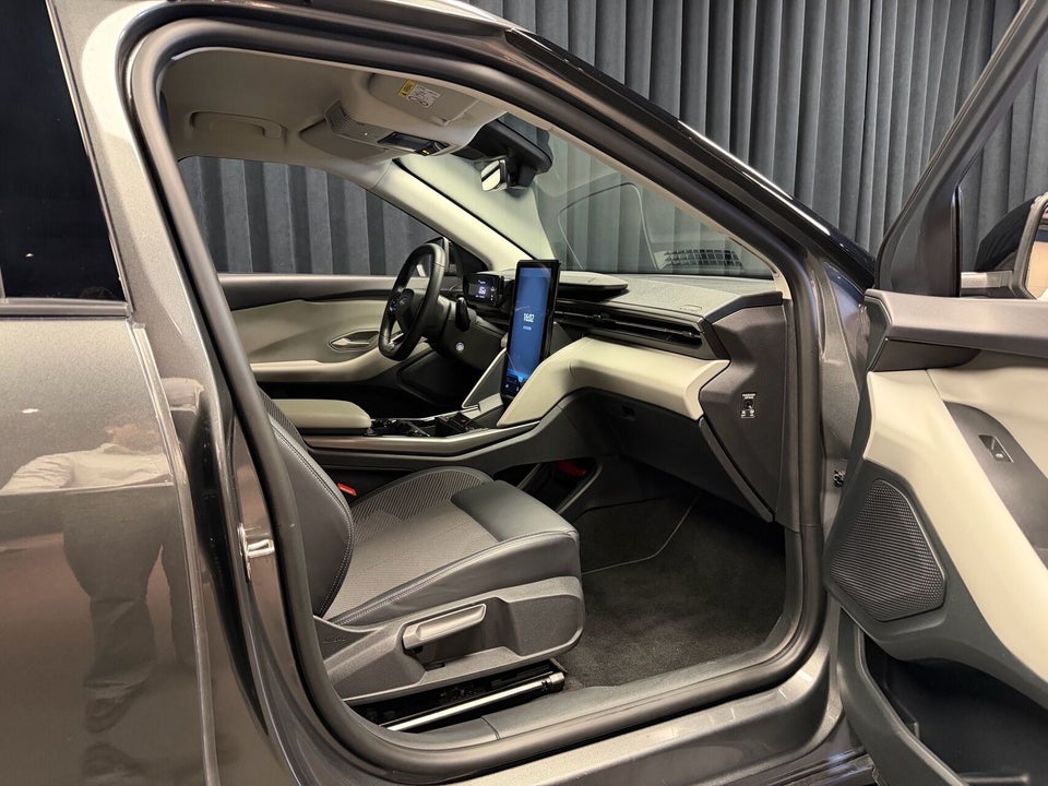 Ford Explorer 77 Select Extended Range 5d