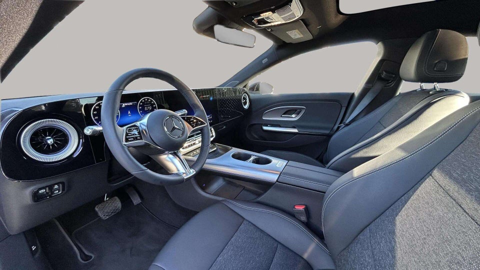 Mercedes CLA250+ electric Progressive Advance Plus 4d