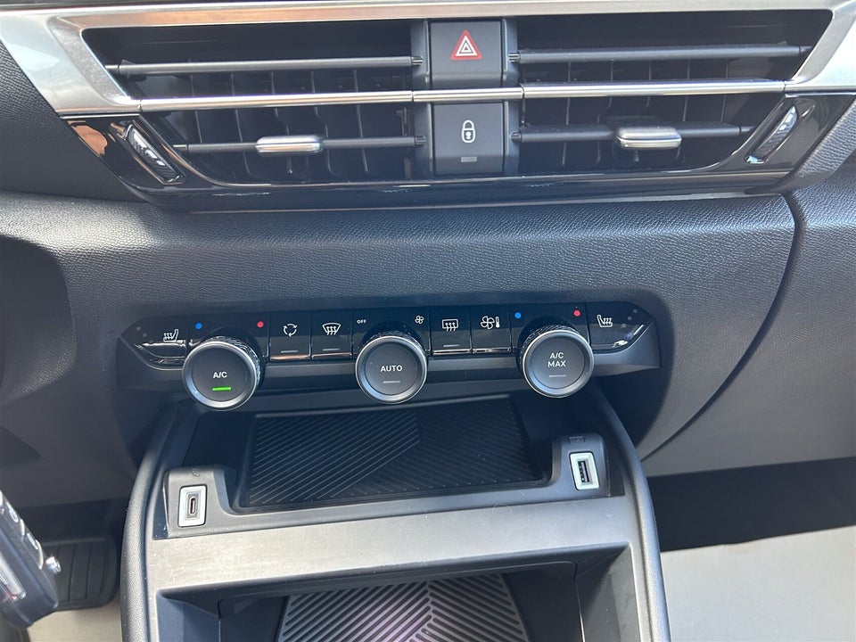 Citroën C4 1,2 PureTech 130 Feel EAT8 5d