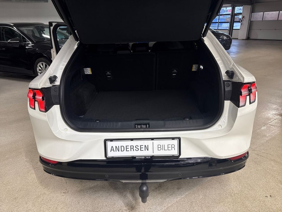 Ford Mustang Mach-E 91 Extended Range AWD 5d