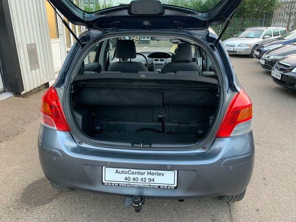 Toyota Yaris 1,3 T2 5d