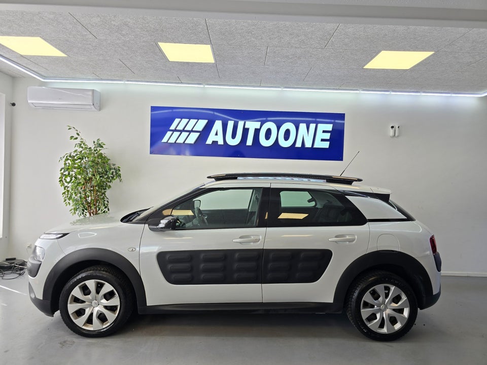 Citroën C4 Cactus 1,2 PureTech 82 Feel 5d