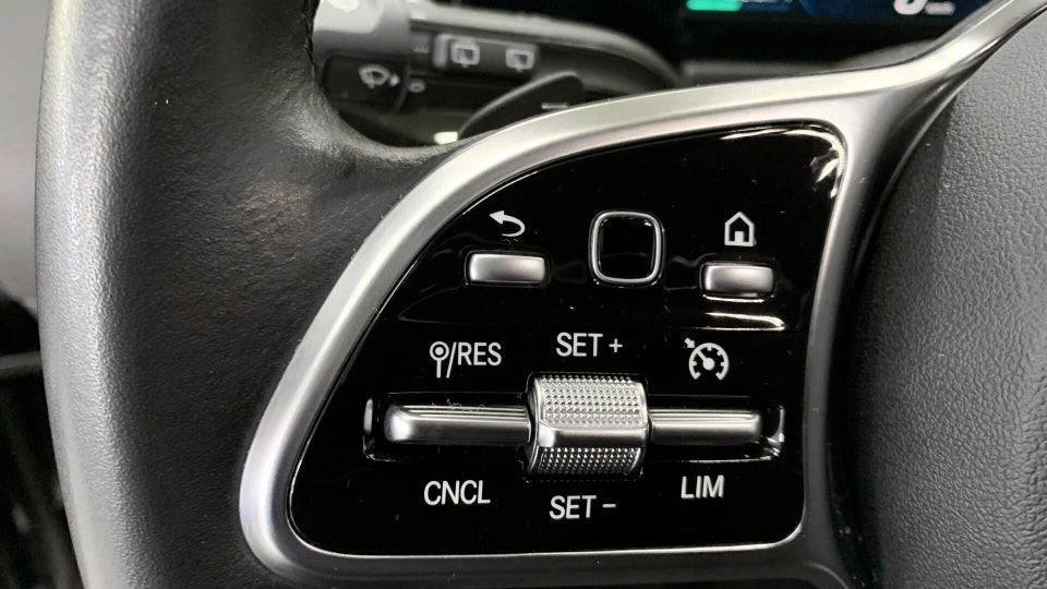 Mercedes EQA250+ Progressive 5d