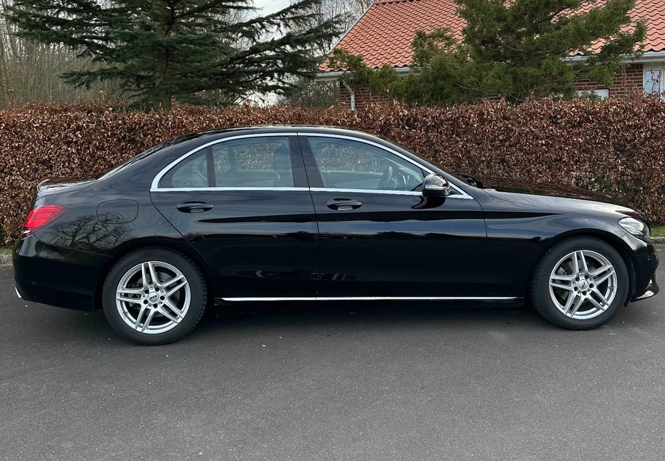 Mercedes C220 d 2,0 Avantgarde aut. 4d