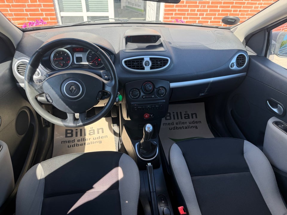 Renault Clio III 1,5 dCi 75 Avantage Sport Tourer 5d