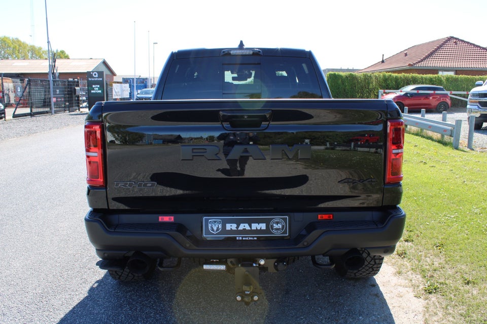 Dodge RAM 1500 3,0 RHO aut. 4d
