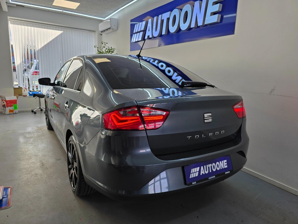 Seat Toledo 1,0 TSi 110 Xcellence DSG 5d